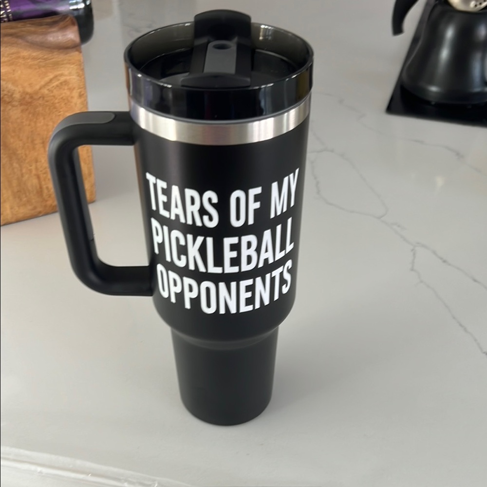 🎉🎉New Never Used 40 oz Pickleball Tumbler🎉🎉